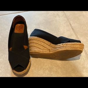 Tory Burch Wedge Sandal/Shoes